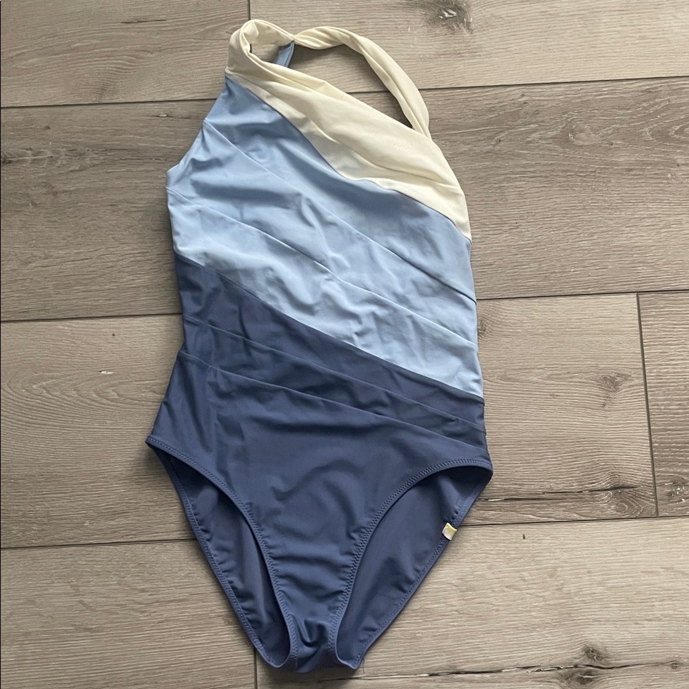 Summersalt one piece, one shoulder swimsuit. Size 6.